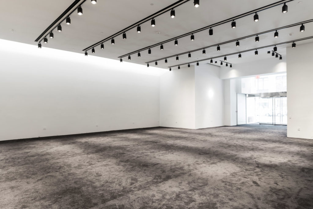 Pristine flexible art or retail space in Upper East Side with clean modern interior