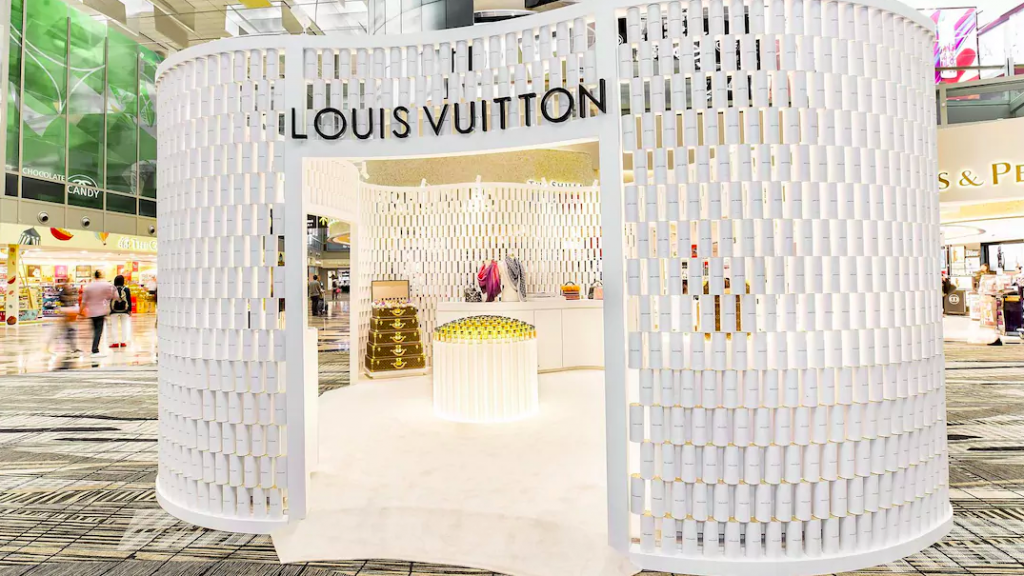LES PARFUMS LOUIS VUITTON Pop Up Space in Hong Kong