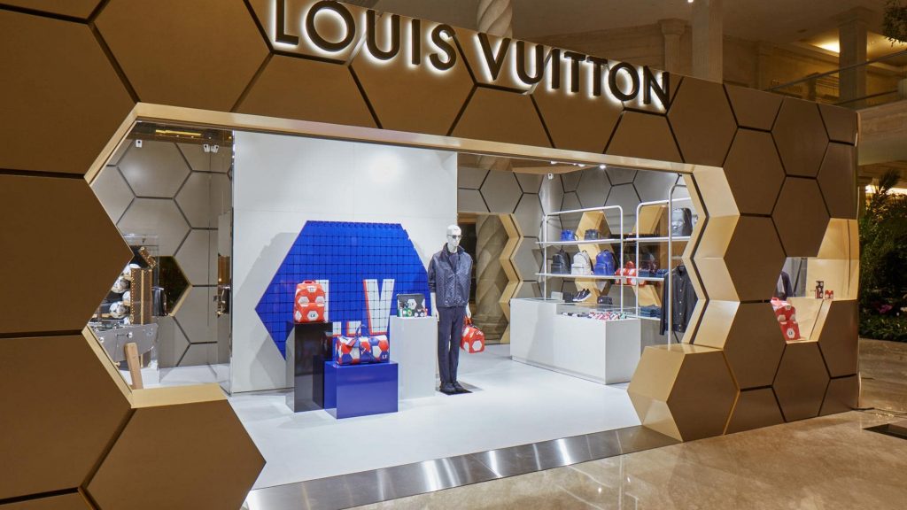 Louis Vuitton Opens Pop-up Store in Courchevel