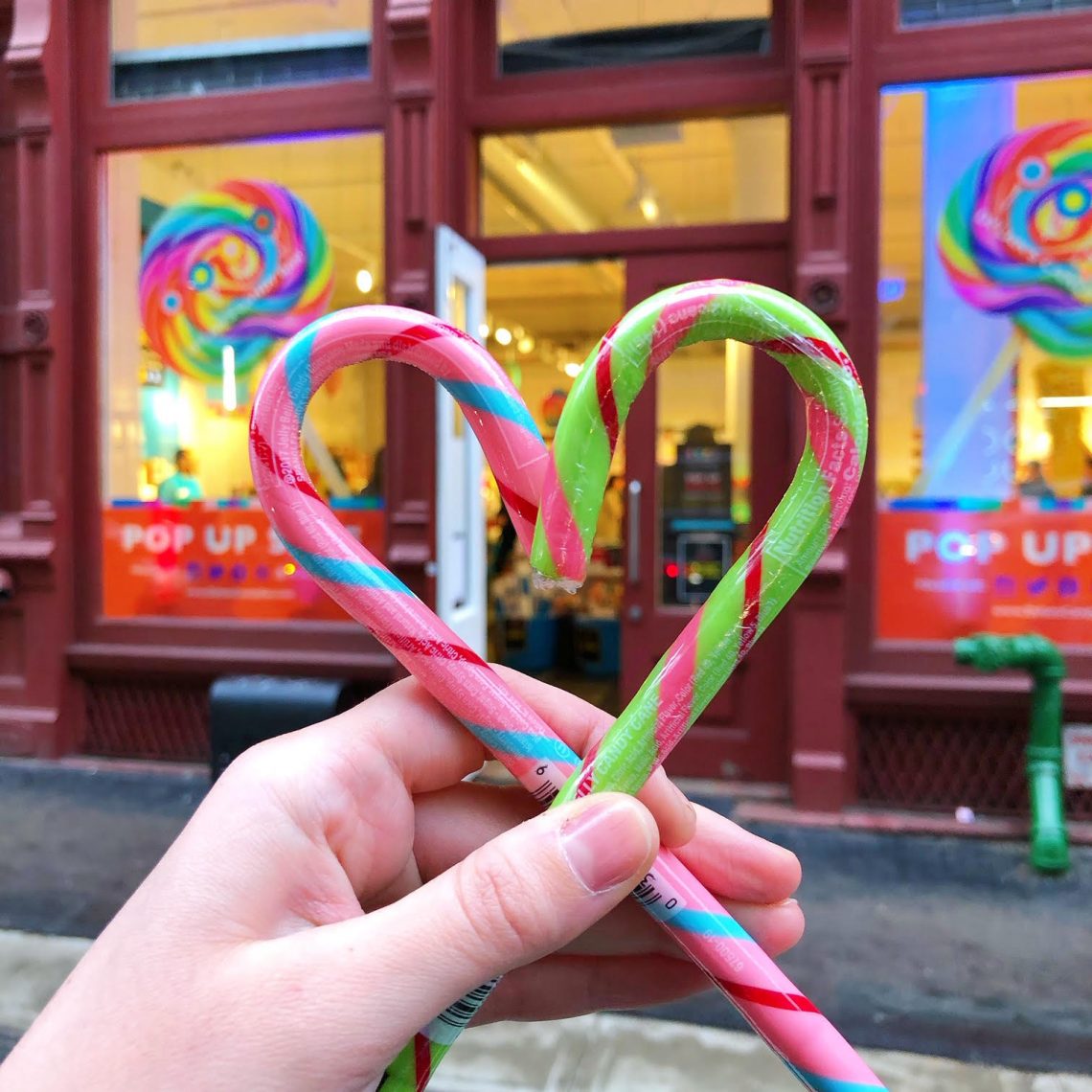 5 Key Tips To Setting Up A PopUp Store Storefront