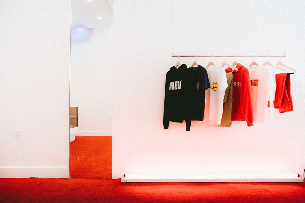 30+ Smart Pop-up Shop Ideas for Retailers in 2023