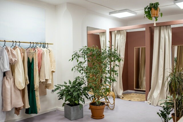 An example of a fitting room in a shop