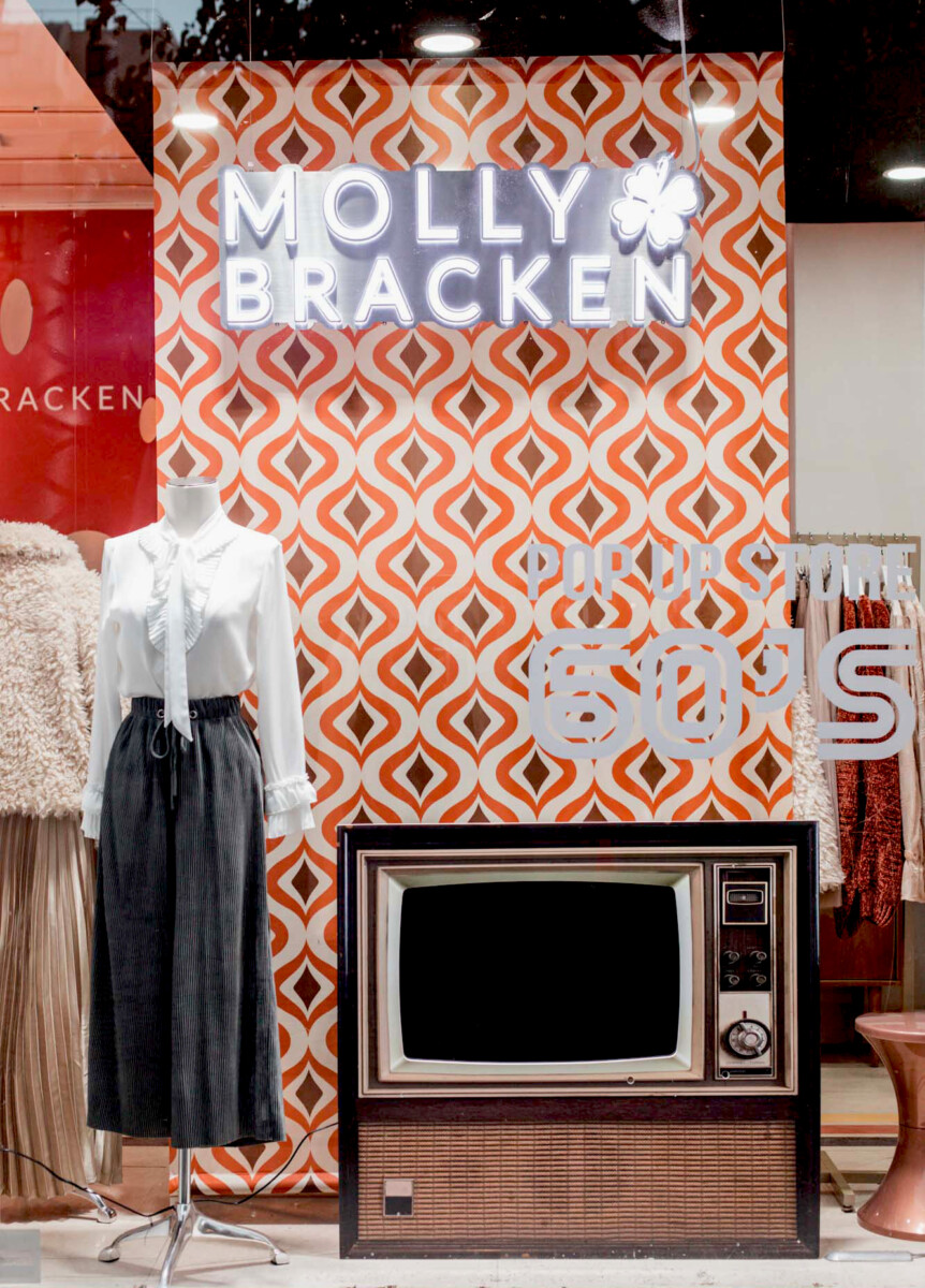 Molly bracken store paris