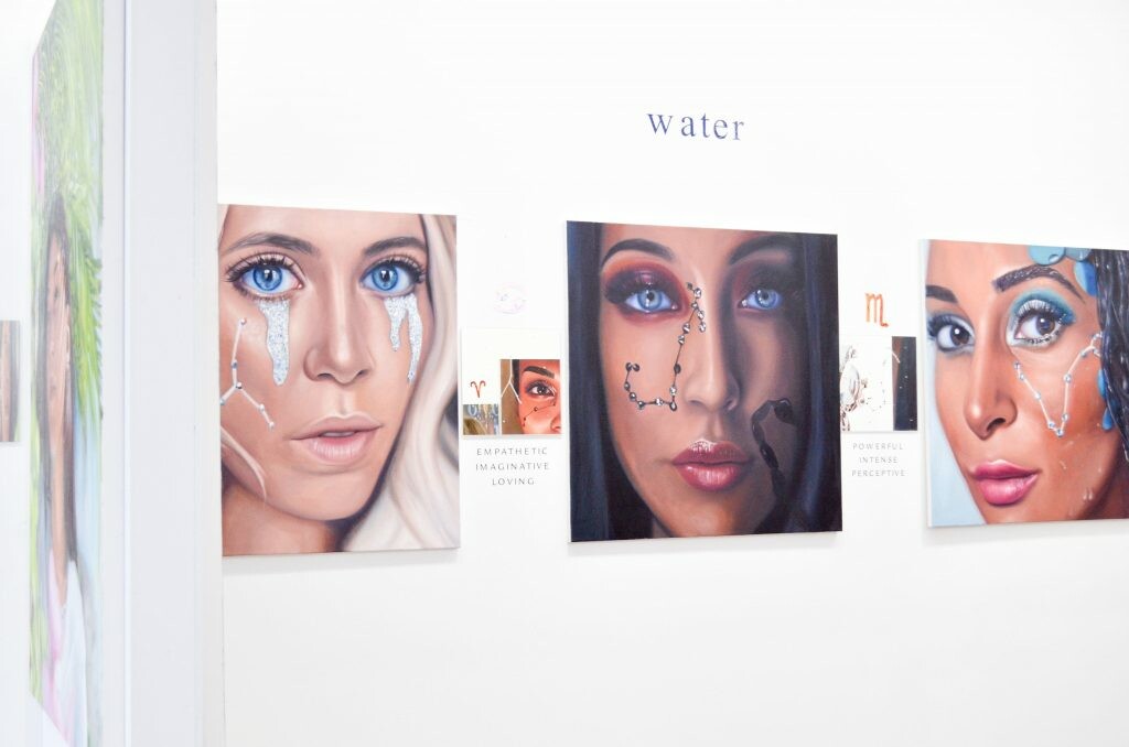 Julia ryan popped up in an art gallery in New York